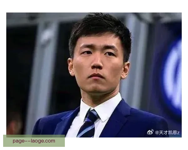 维尼修斯马德里市中心晒时尚大片展现独特魅力风采